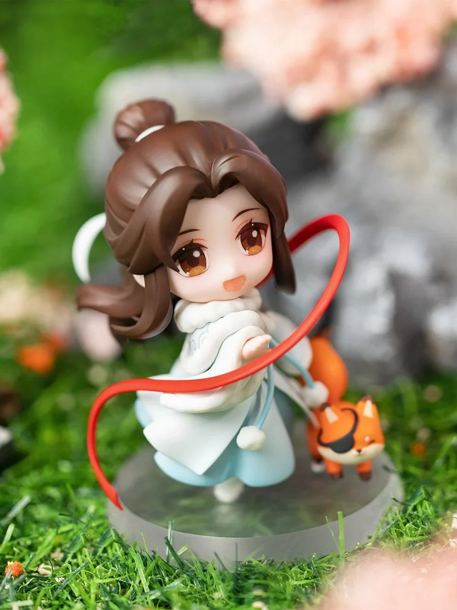 TGCF Falling Petals Weave a Thousand Knots Chibi Figure - Image 4